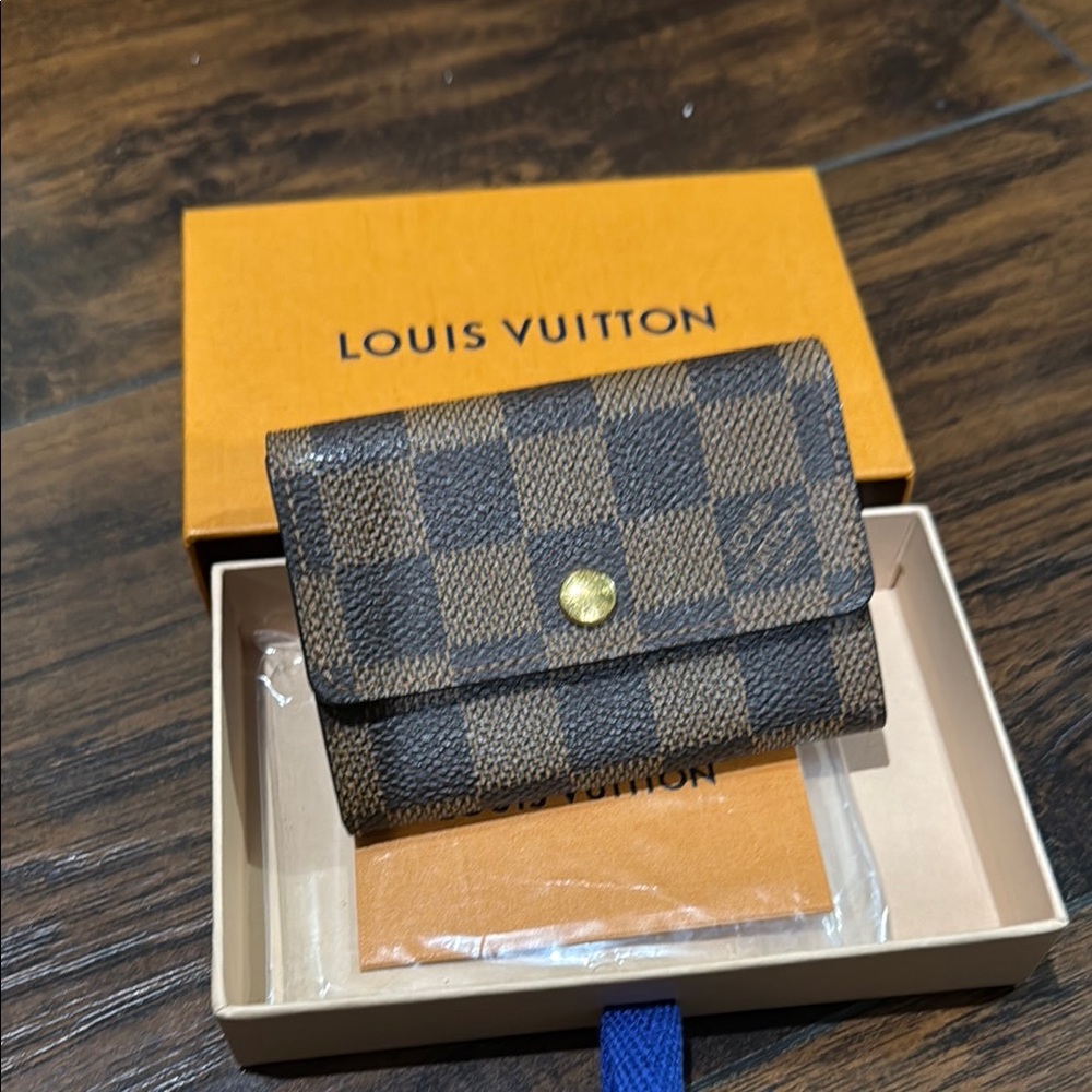 Louis Vuitton Brown Monogram Key & Card Holder